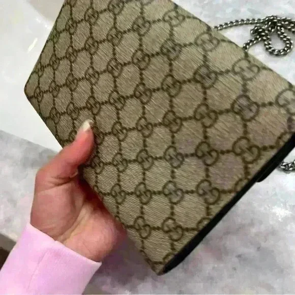GUCCI GG Supreme Monogram Mini Dionysus Chain Wallet - Picture 4 of 7